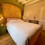Gasthuis Chateau Le Withof 4*