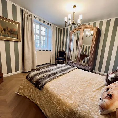 Pensión Chateau Le Withof 4*